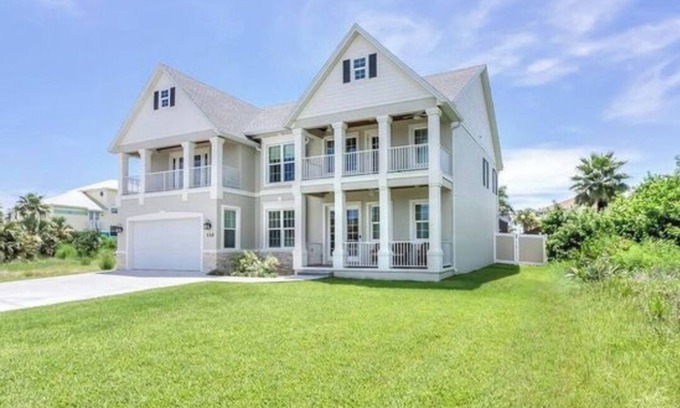 Avalon by the Sea House | Beautiful two-story single family beach home with a private pool and ocean views