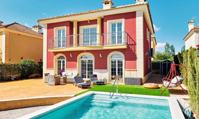 Aspe House | Beautiful vacation home in Aspe, Alicante province