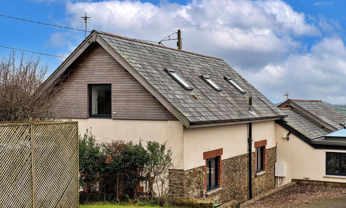 Holsworthy House | Beautiful villa for 7 people with WIFI, TV, terrace and pets allowed