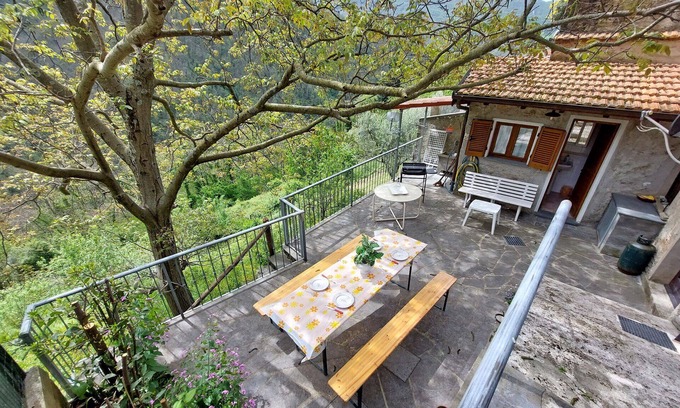 Stazzema House | Beautiful villa for 5 people with WIFI, TV and terrace, close to Forte Dei Marmi