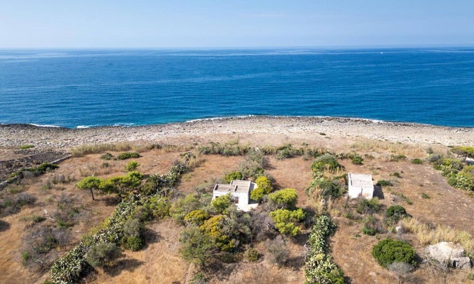 Torre Squillace Villa | Beautiful villa for 4 people with WIFI and TV