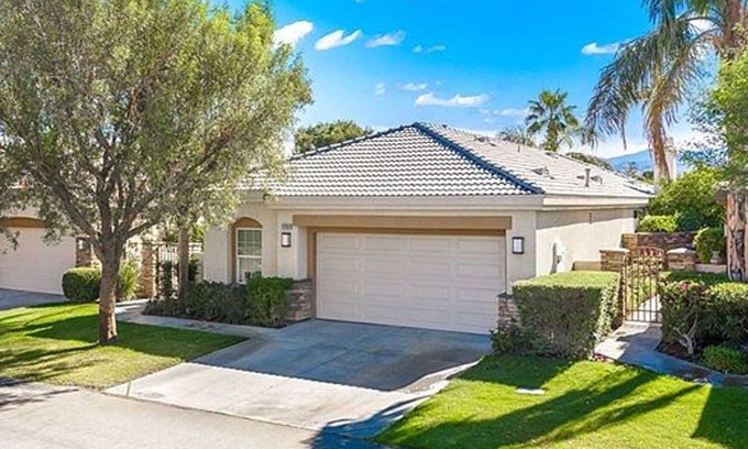 Palm Springs Villa | Beautiful Villa For Rent - November through April - w/Spool