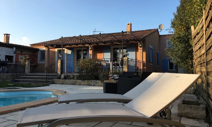 Pujaut House | Beautiful villa with swimming pool on the outskirts of Avignon