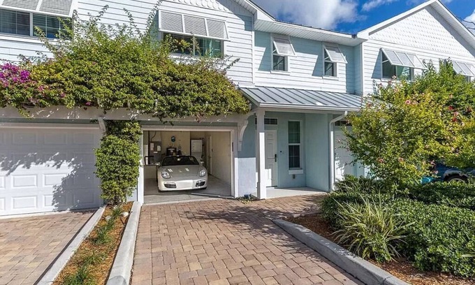 Merritt Island House | Beautiful Water View 3 bedroom 2 1/2 Bath Townhome!