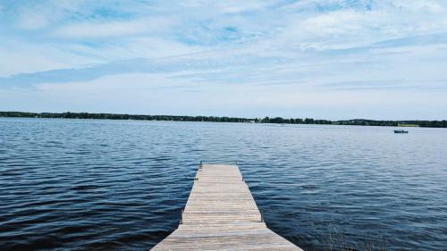 Greater Napanee House | Beautiful Waterfront Family Escape!