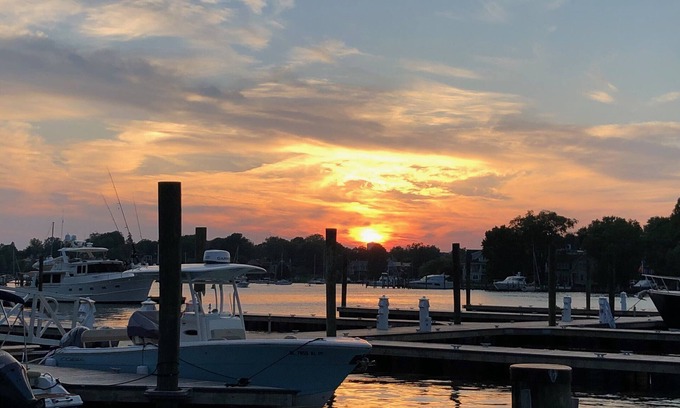 Eastport House | Beautiful Waterfront Townhome In Historic Annapolis