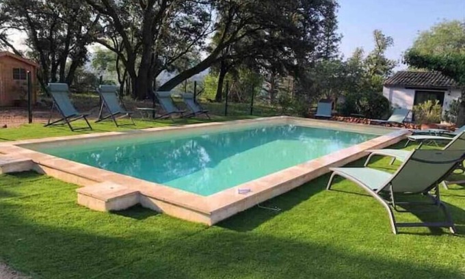 Taradeau Bed & Breakfast | Bed and Breakfast in a Authentic Provencal Country