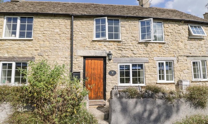 Randwick House | Beech Cottage