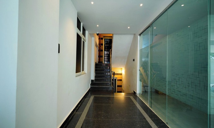 Hyderabad Hotel | beestay hotels Near US Consulate