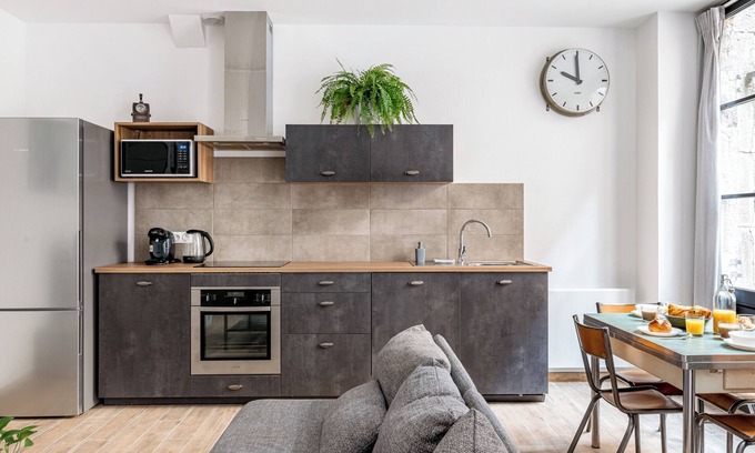 Cret de Roc Apartment | Beige Hospitalité – Jimmy the Star|Centre-ville Saint-Étienne|Parking privé