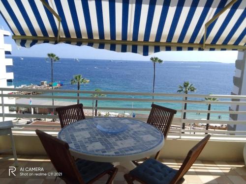 Juan-les-Pins Apartment | Bel appartement face mer