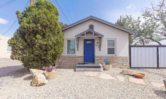 Mesilla Park House | Bell Bungalow - Charming Home in Brilliant Las Cruces with AC, WiFi, and More