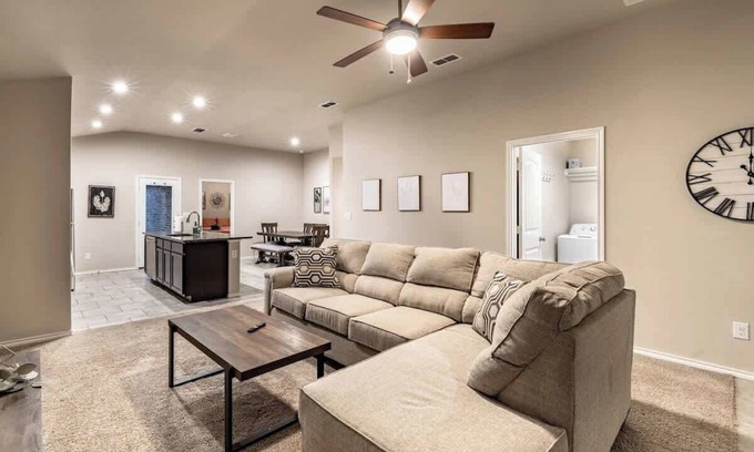 Lubbock House | Bell Farms Bungalow - 3BR/2BA - New Construction