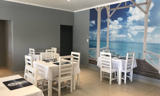 Walvis Bay House | Bella Luna B&B