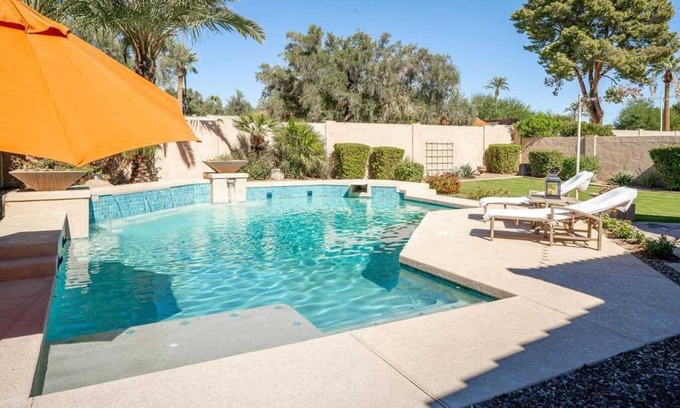 Camelback East House | Bella Sonora: Chic Camelback Corridor Home w/Pool