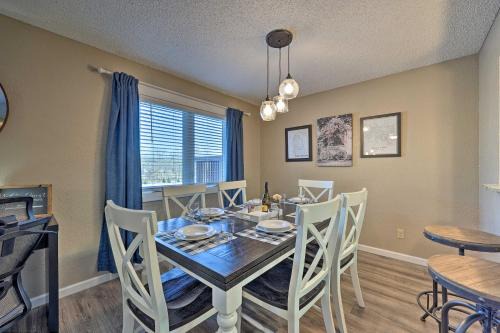 Bella Vista House | Bella Vista Home with Deck and Trails On Golf Course!