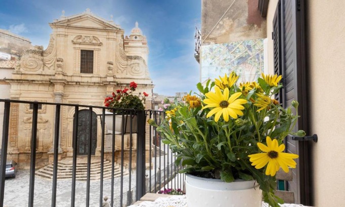 Caltagirone Apartment | Bellavista apartment