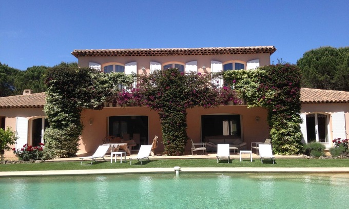 La Croix-Valmer Villa | BELLE BASTIDE SAINT TROPEZ 600 M PLAGE DE GIGARO