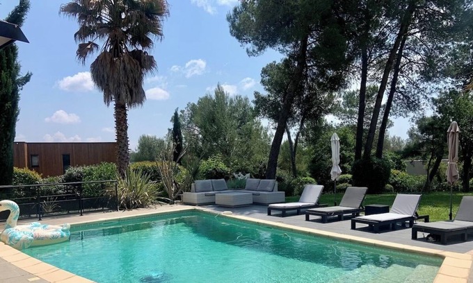 Saint-Gely-du-Fesc House | Belle Villa Contemporaine Avec Piscine