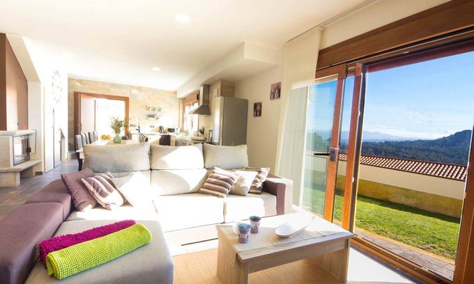 Cerponzons House | Belvilla by OYO Casa O Sartal - Villa Raxeira