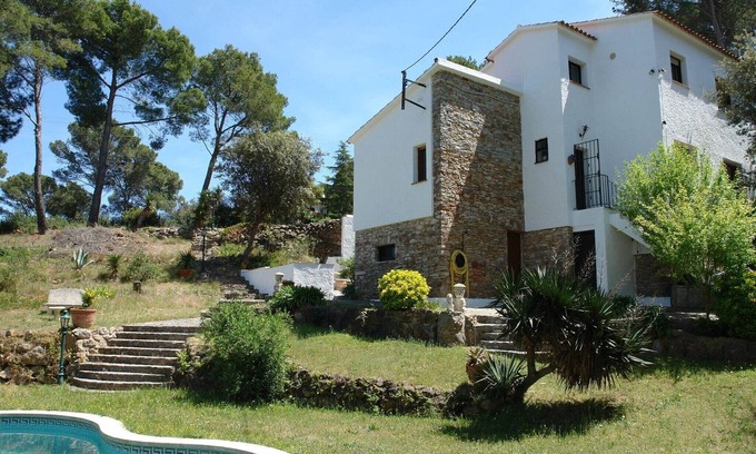 Begur House | Belvilla by OYO Casa Rey