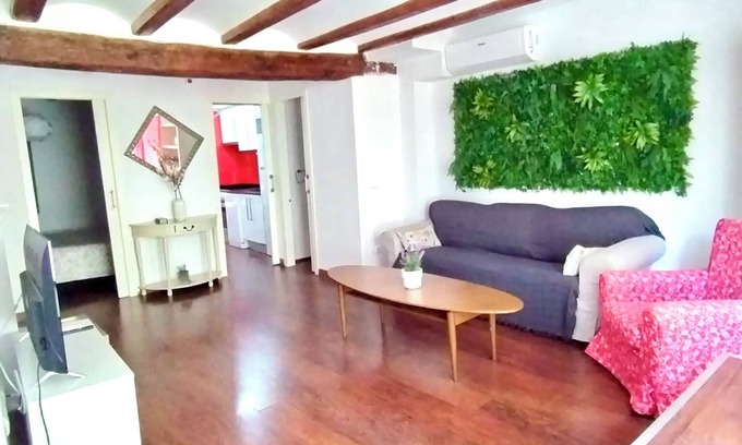 Barrio del Carmen Apartment | Bene5. Cozy apartment with Terrace in the Historical Downtown Valencia