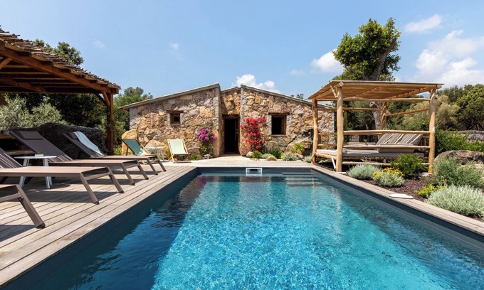 Sotta House | Bergerie Neuve with heated pool, summer kitchen, 6Pers,7 Min Porto-Vecchio