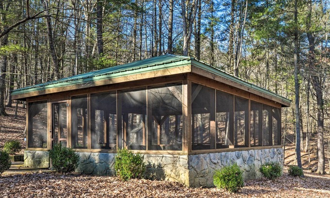Berkeley Springs Apartment | Berkeley Springs Haven w/Sleepy Creek Access!