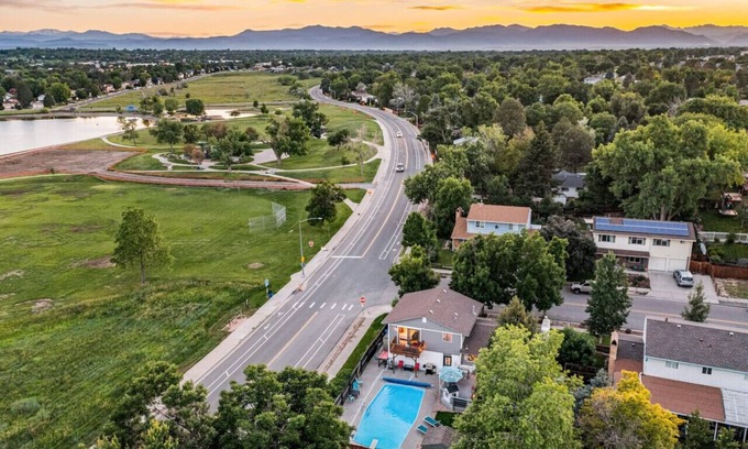 Arvada House | Best Home near Denver with Lake View & Heated Pool Open~Family~Peloton, 75" TV