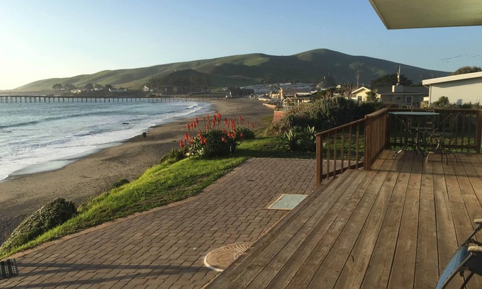 Cayucos House | Best Location! Best View! - EXCLUSIVELY ON VRBO