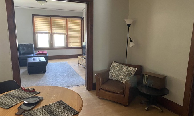 Ellis Historical District Apartment | BEST LOCATION IN SHEBOYGAN! Steps to beach & marina, walk to historic downtown!