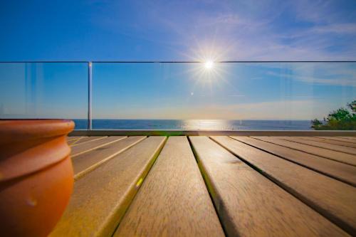 Saronida Apartment | Best Seaview Attica