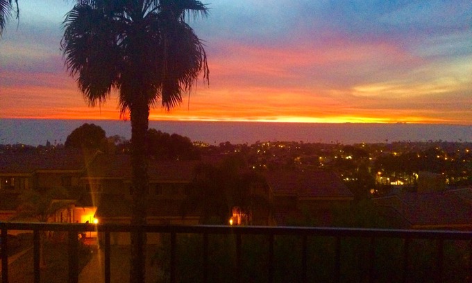 San Clemente Apartment | Best sunsets NOW! Holiday dates available!