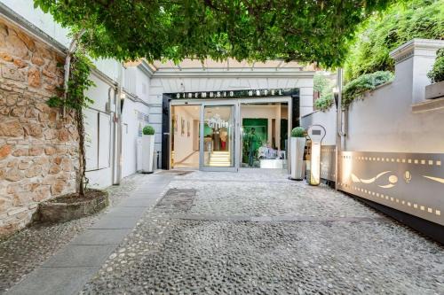 San Giovanni Hotel | Best Western Cinemusic Hotel