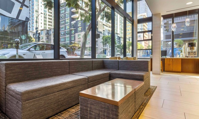 Downtown San Diego Hotel | Best Western Plus Bayside Inn