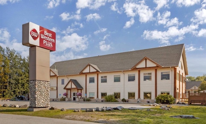 Valemount Hotel | Best Western Plus Valemount Inn & Suites