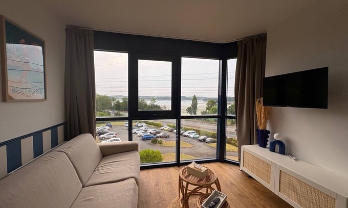 La Richardais Apartment | Between sea and nature: enjoy an exceptional view of the Rance river