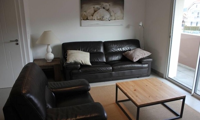 Gerardmer Apartment | Between the lake and town center, 75 m², enclosed parking, terrace, elevator, WIFI