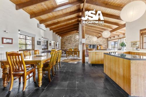 Kalkite House | Beulah by the Lake