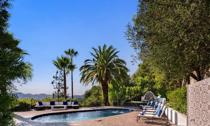 Los Angeles County Villa | Beverly Hills Manor