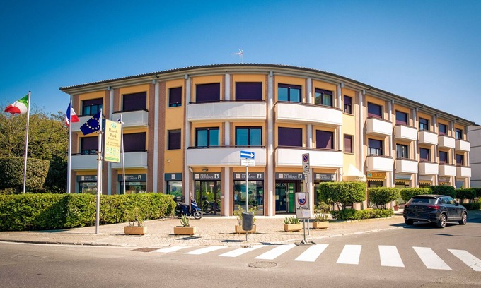 Tirrenia Apartment | Beverly Park Residence