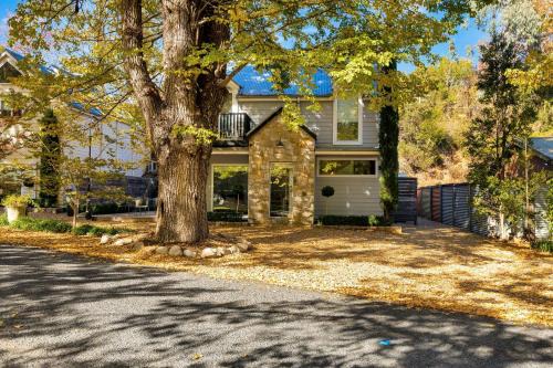 Bright House | Beyond Bliss Guesthouse 2