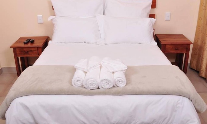 Bulawayo Cabin | Bhedu Berry Lodge