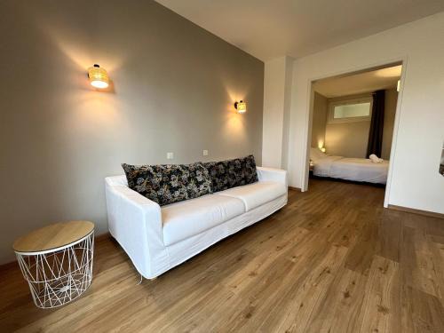 Cazaubon Apartment | Bienvenue à L'Oustalet Appt 7