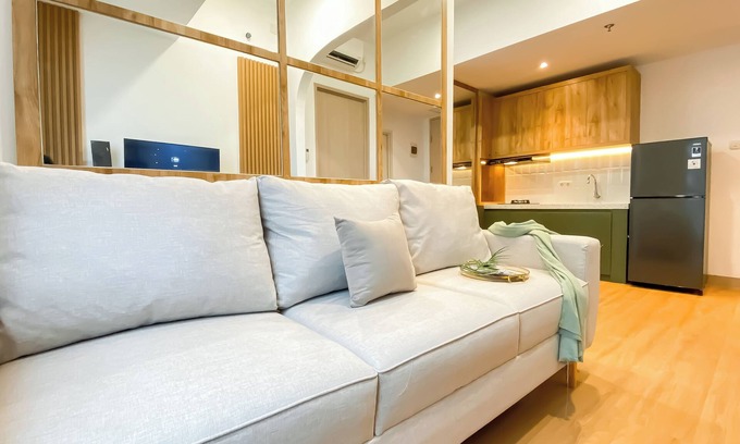 Java Apartment | Big 1Br Apartment Tokyo Riverside Pik 2