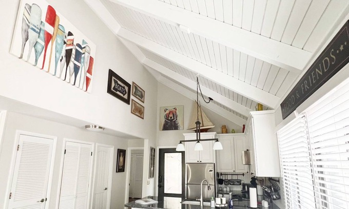 Big Canoe Cottage | Big Canoe cottage on Lake Sconti with water and golf course views