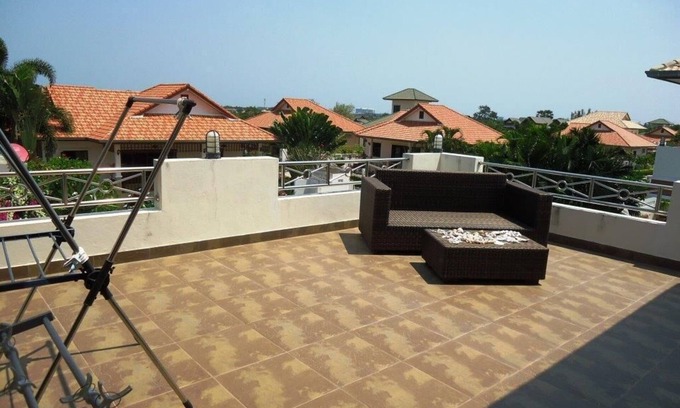 Hua Hin Villa | BIG VILLA WITH SWIMMING POOL AND HOT TUB