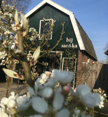 Hauwert Apartment | bij San & Ka