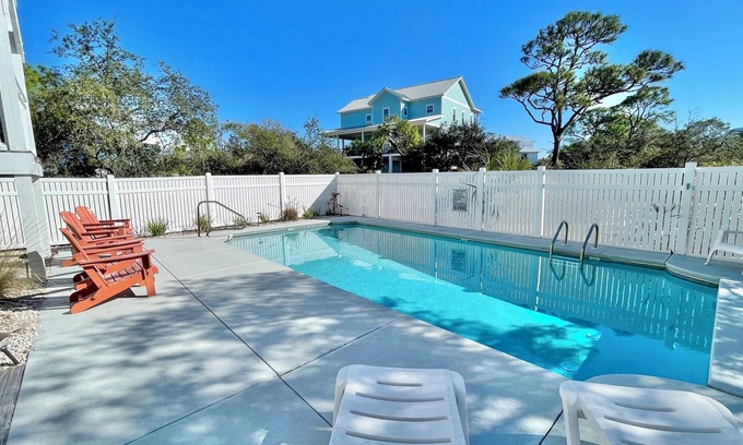 Treasure Beach Village House | Bikinis and Martinis - St. George Island