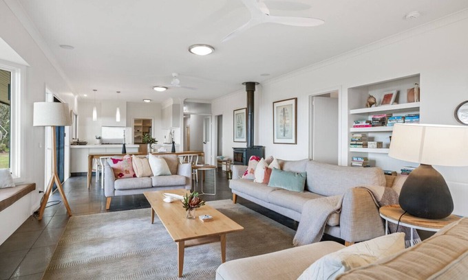 Fairhaven House | Bimbadeen Luxurious Retreat
